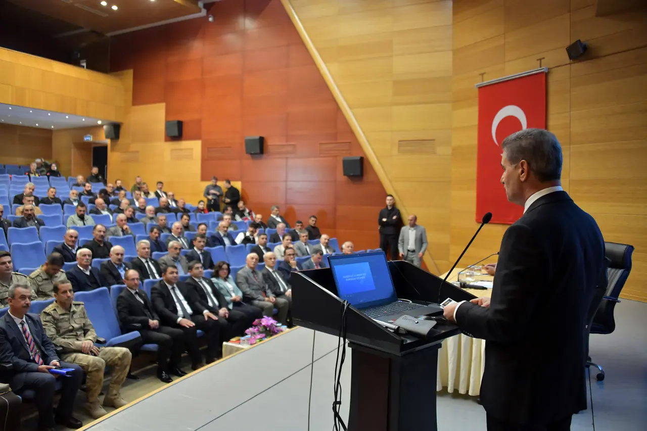 Gümüşhane'de Muhtarlar Günü kutlandı 3