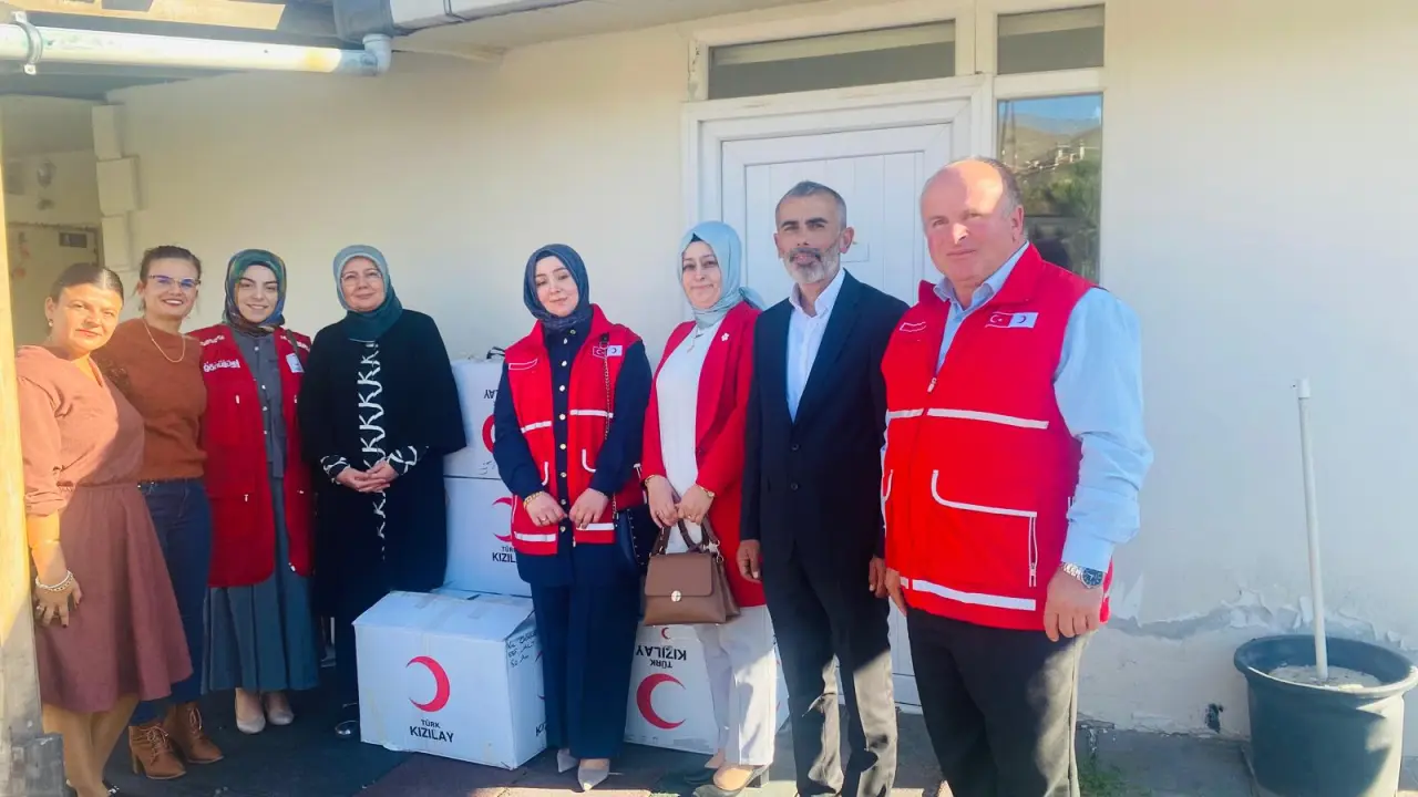 Türk Kızılay’dan anlamlı ziyaret 7