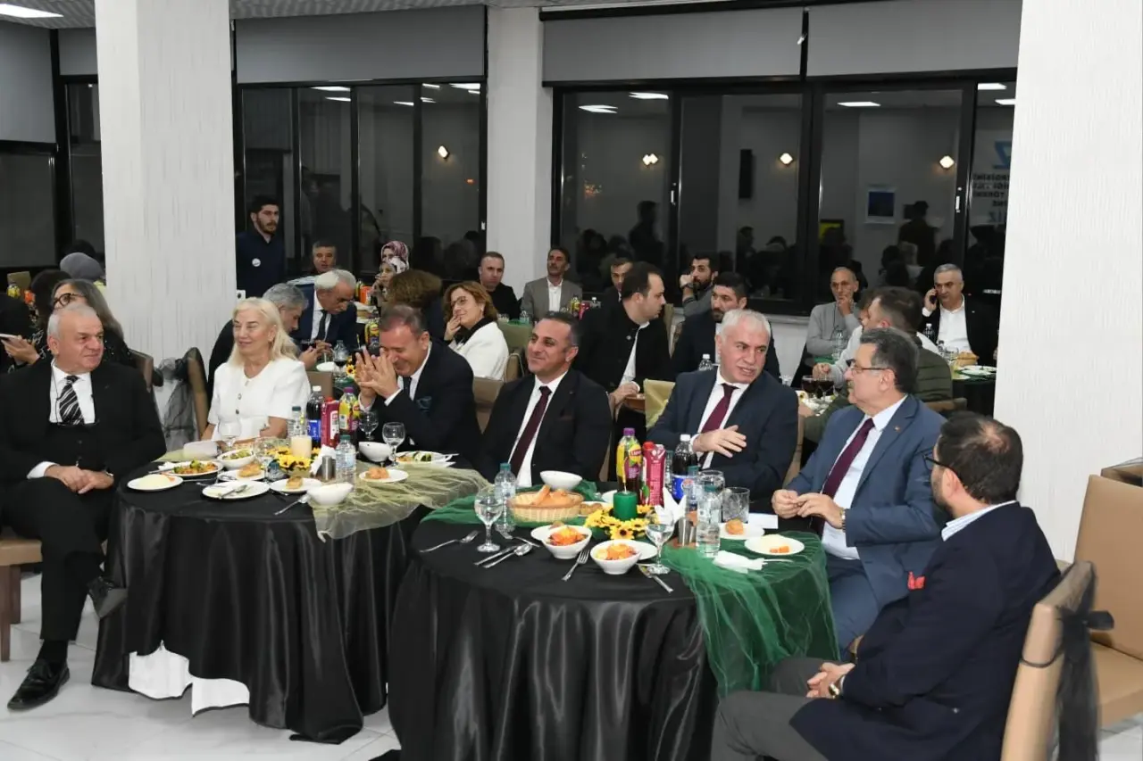 Gümüşhane Üniversitesi, Yılın En İyi Çıkış Yapan Üniversitesi Ödülünü Kazandı! 2