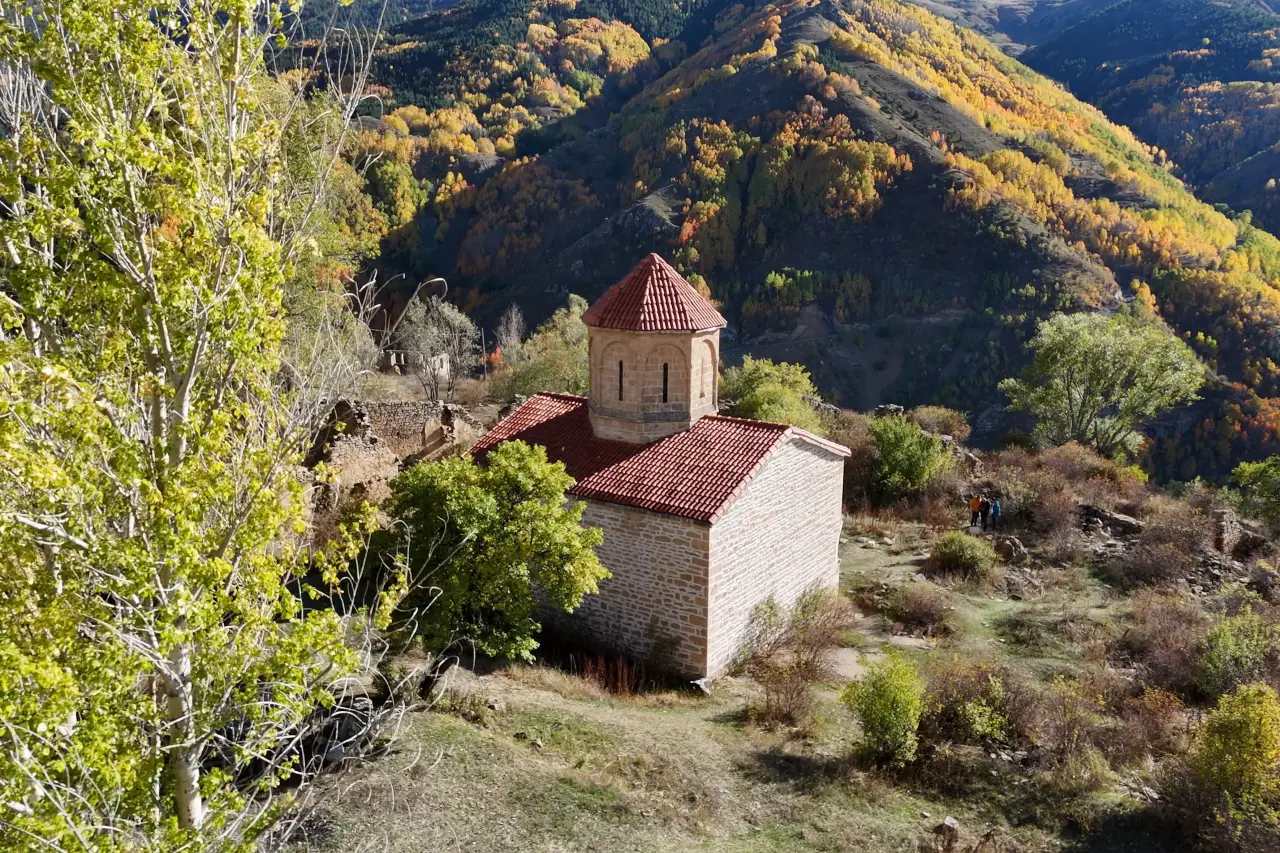 Gümüşhane’de 675 yıllık tarih sonbahar renkleriyle buluştu 28