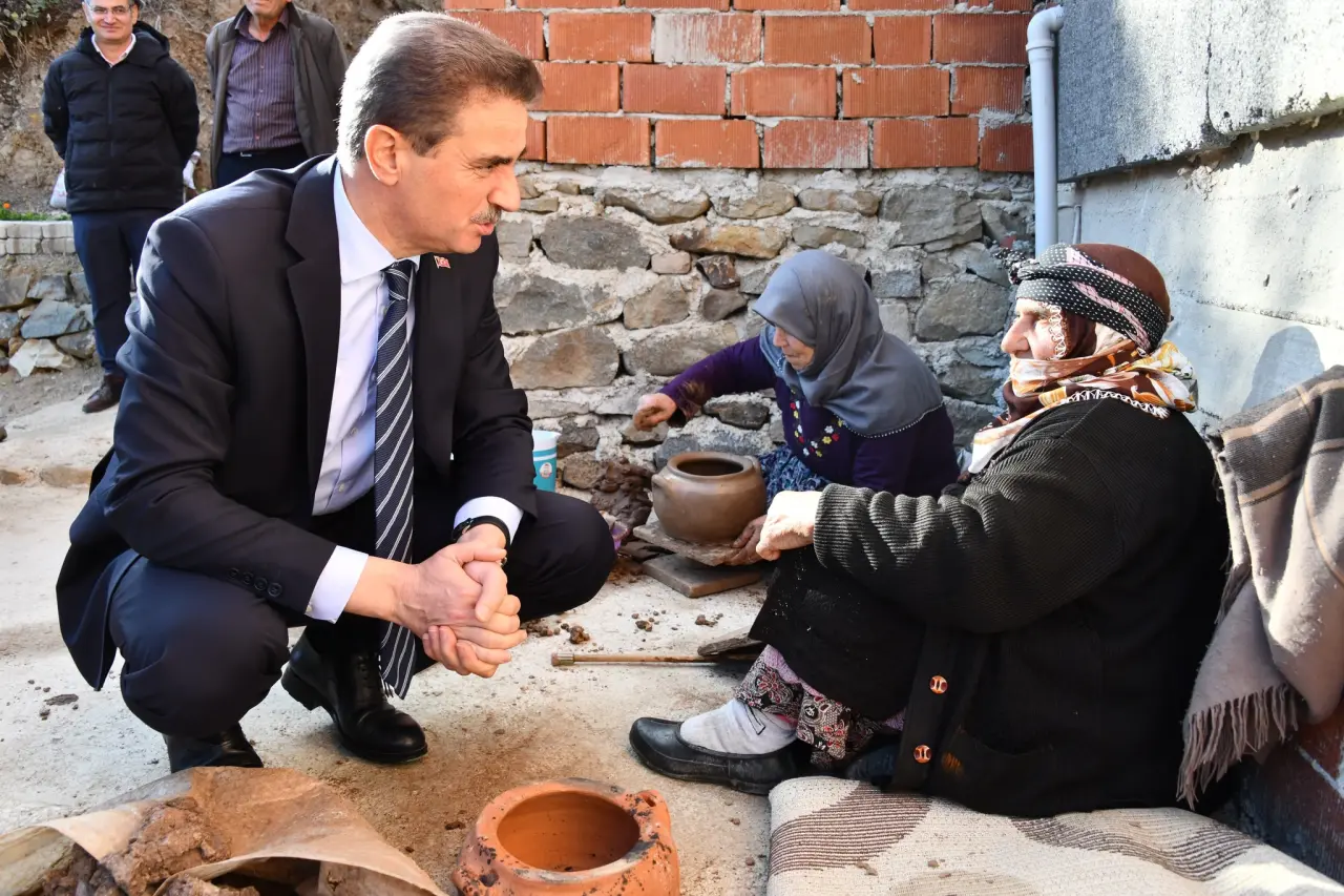 Vali Baruş'tan asırlık mirasa tam destek 3