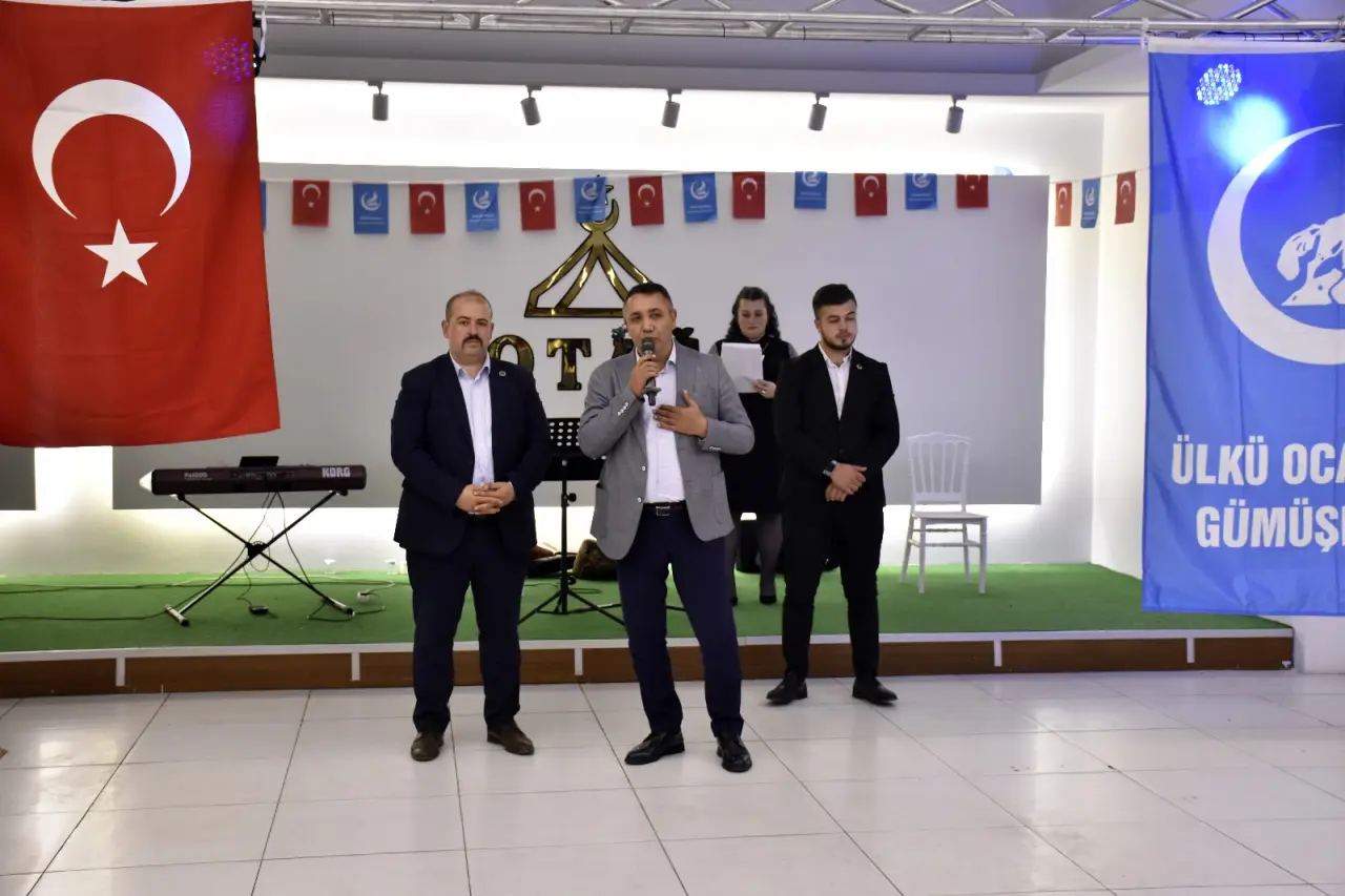 Ülkü Ocaklarından üniversite öğrencilerine coşkulu karşılama 2