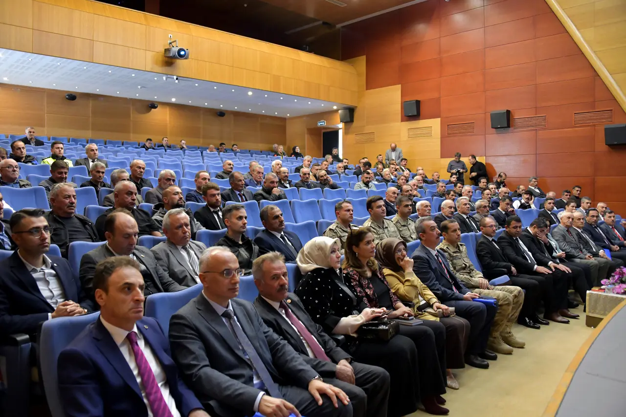 Gümüşhane'de Muhtarlar Günü kutlandı 1