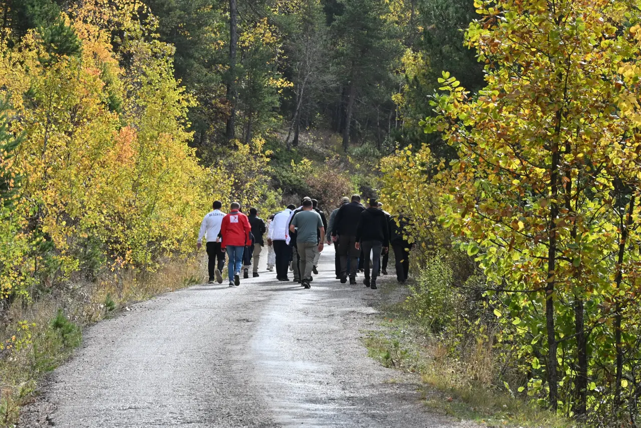 Gümüşhane’nin eşsiz sonbahar manzarasında gençlik buluşması 26