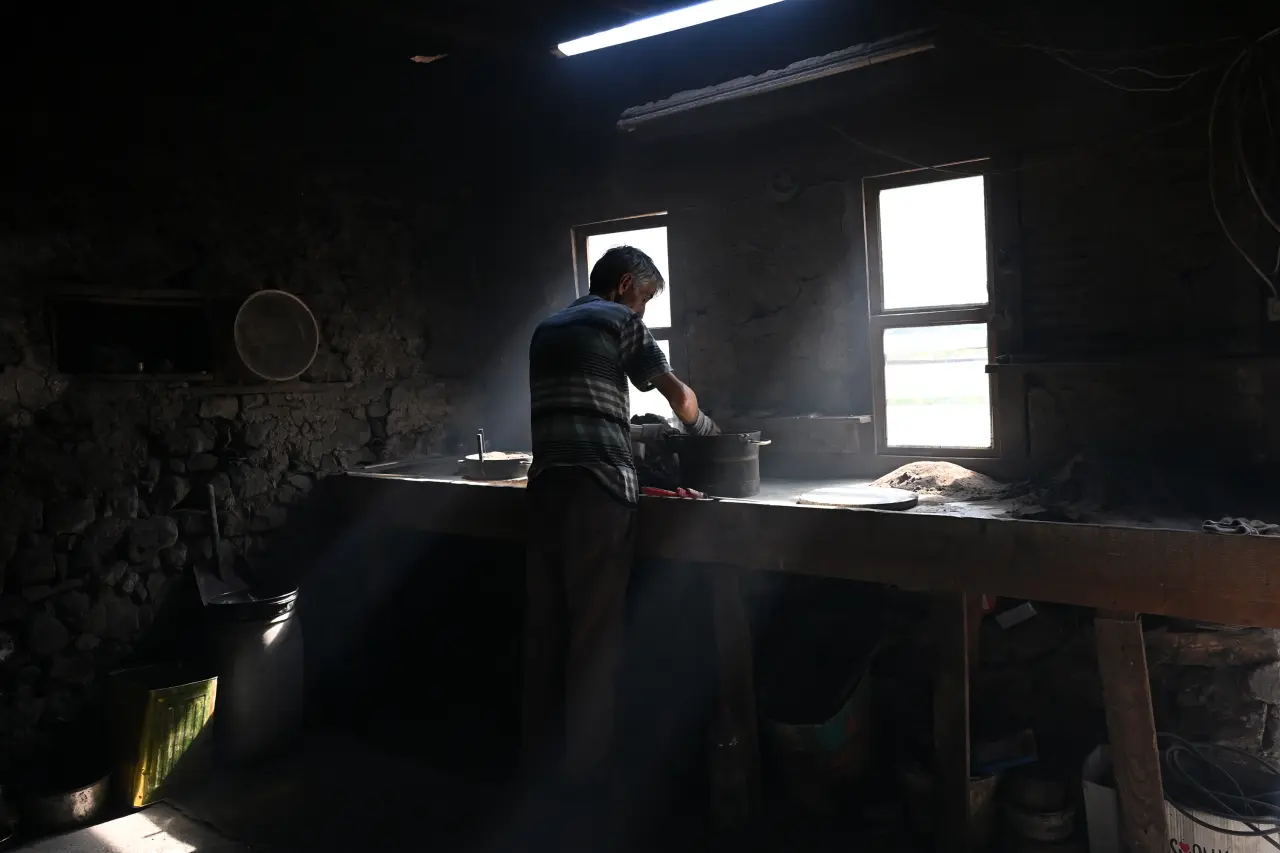 Kürtün'de hurda musluktan el emeğiyle üretilen ziller Avrupa’da çalıyor 15