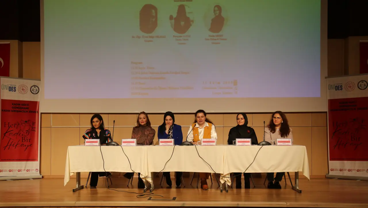 GÜ’de UNIDES projeleri şenliği gerçekleştirildi 16