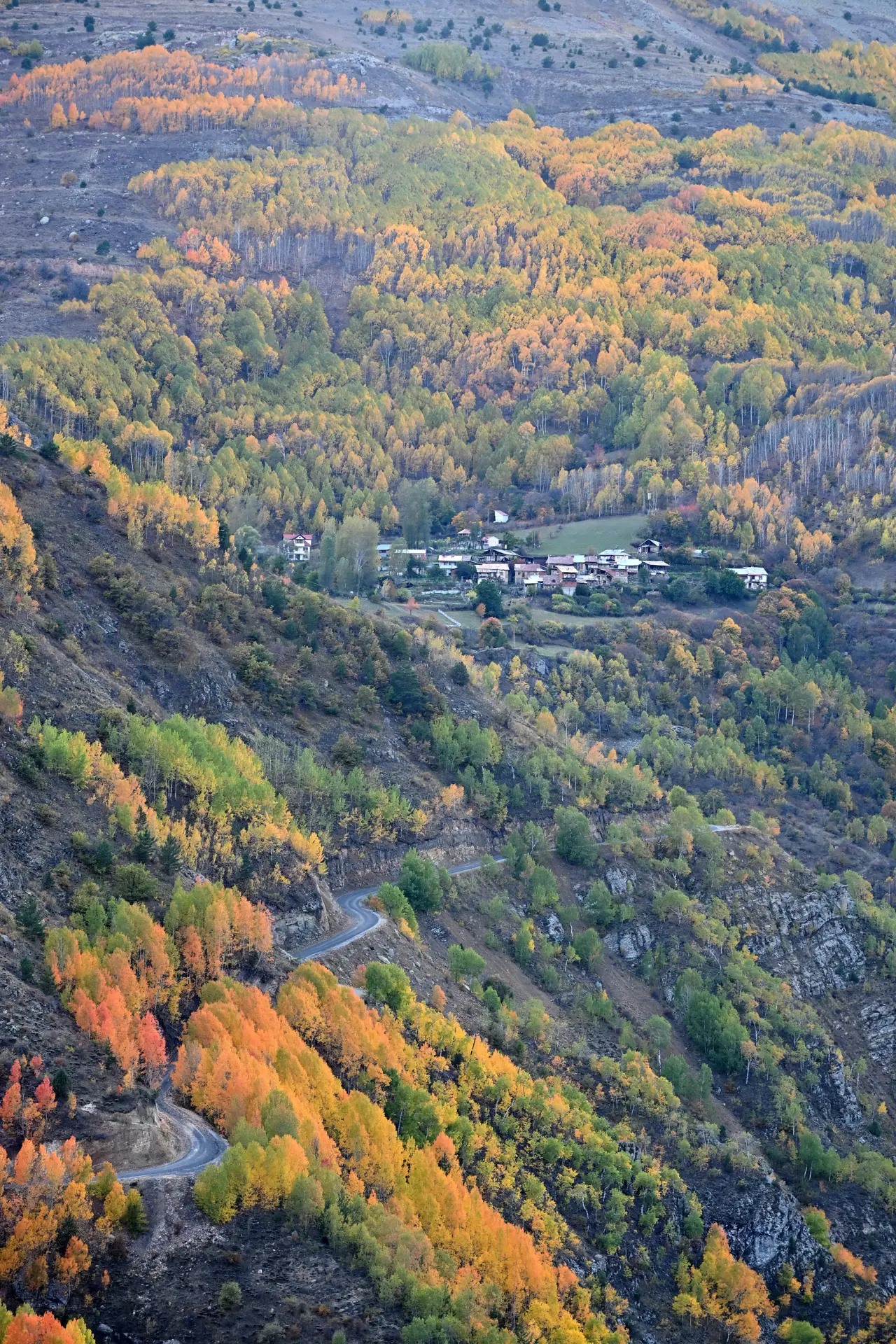 Gümüşhane’de 675 yıllık tarih sonbahar renkleriyle buluştu 24