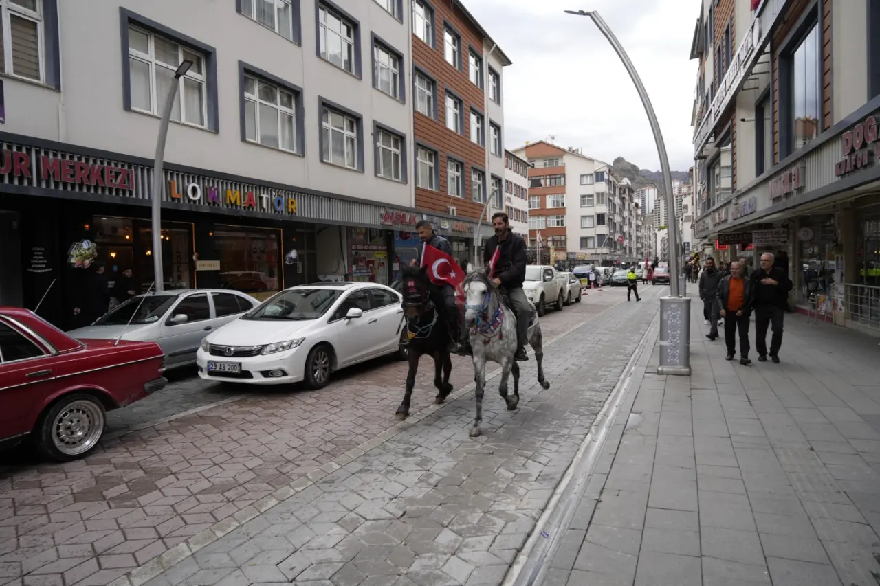 Ülkü Ocaklarından Cumhuriyet Bayramı yürüyüşü 1