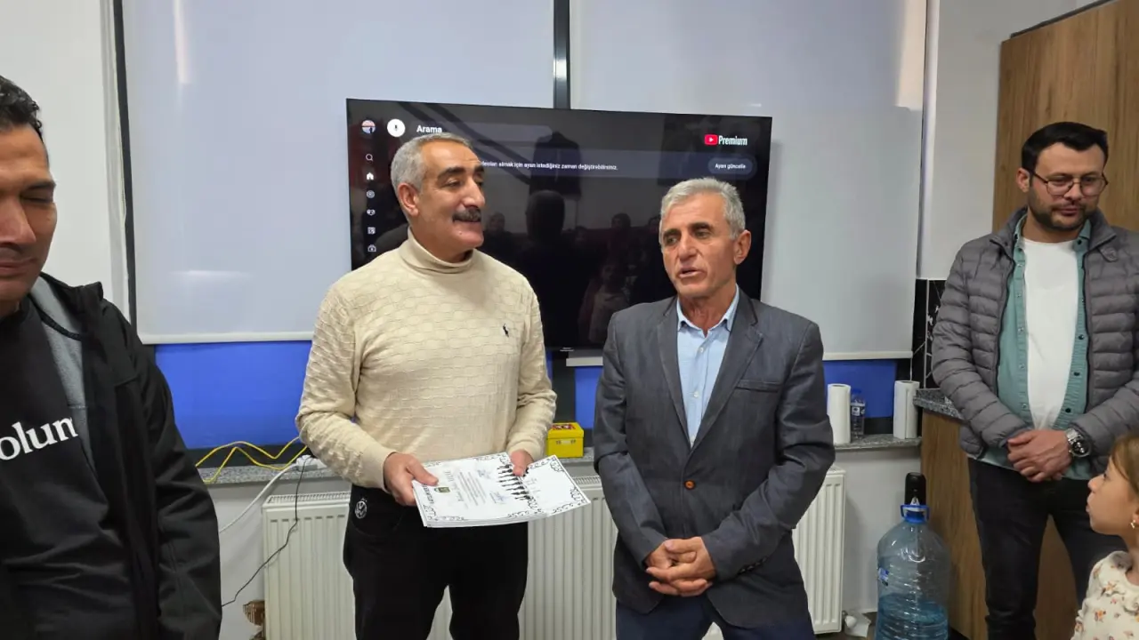 GÜDAK'ın Satranç Eğitimini tamamlayan 32 kursiyere sertifikaları verildi 4