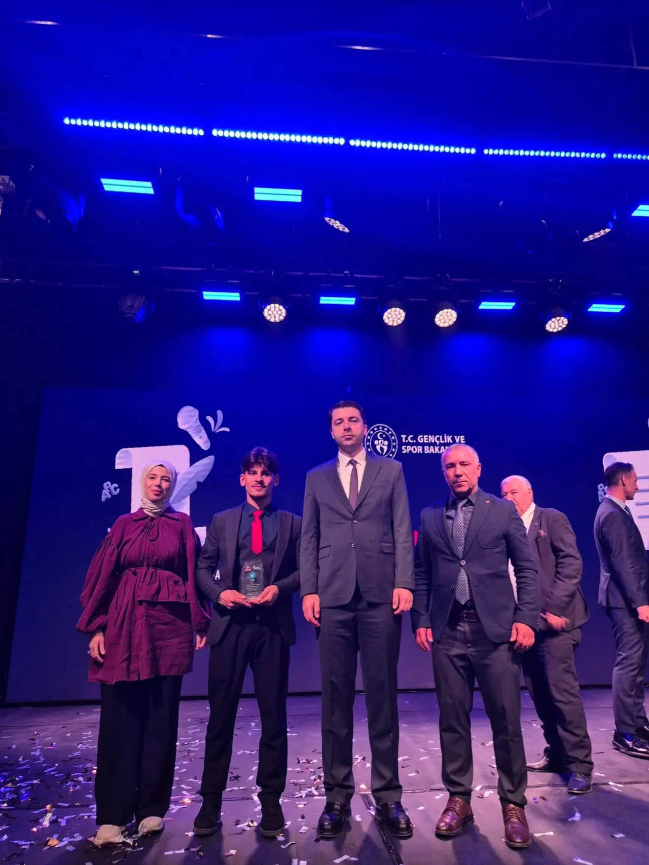 Gümüşhane Üniversitesi Öğrencisi Türkiye Kürsüsünde 3