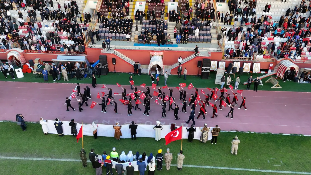 Cumhuriyet’in 102. Yılı Gümüşhane’de coşkuyla kutlandı 26