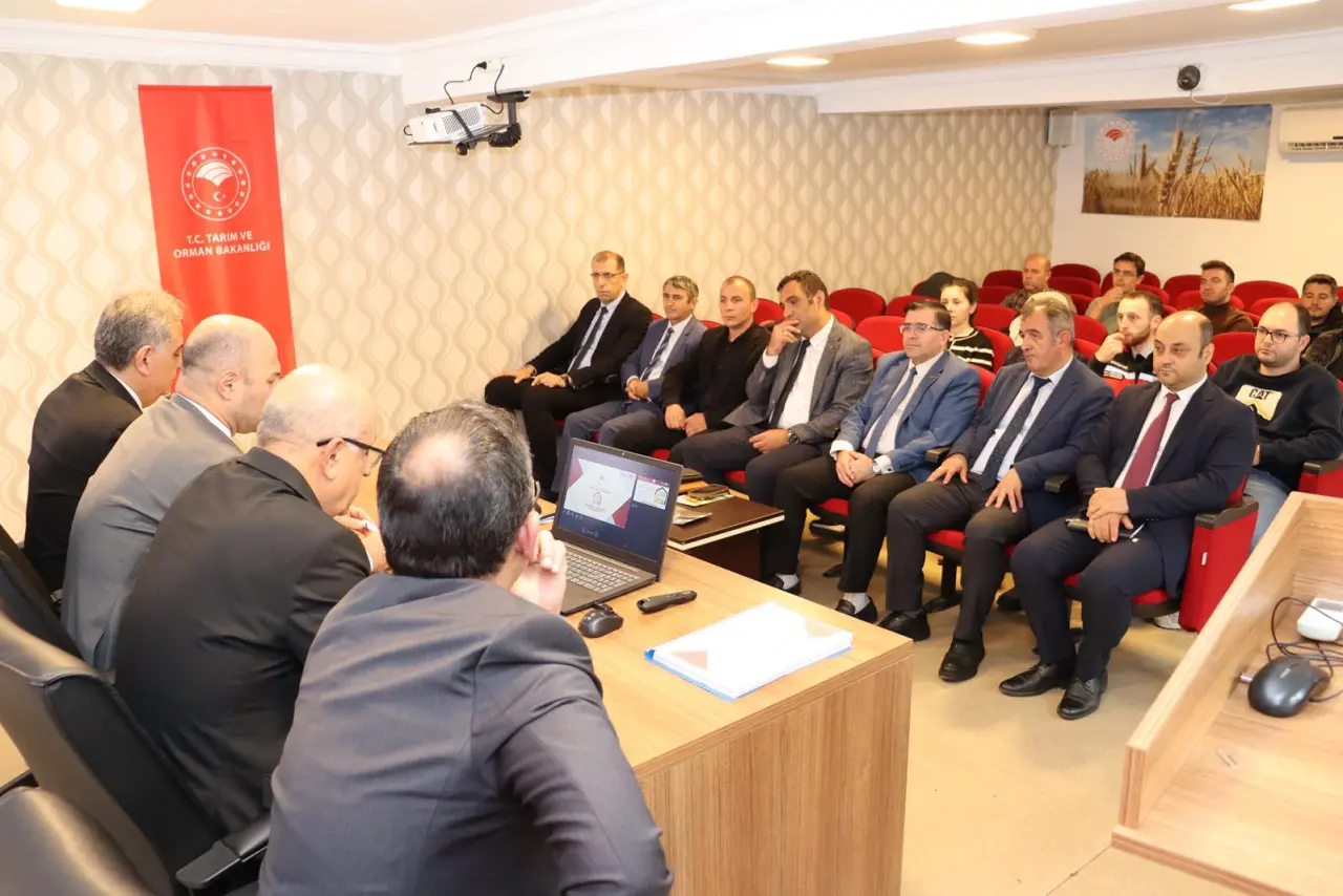 Gümüşhane’de Tarım Sayımı Çalışmaları Değerlendirme Toplantısı Yapıldı 4