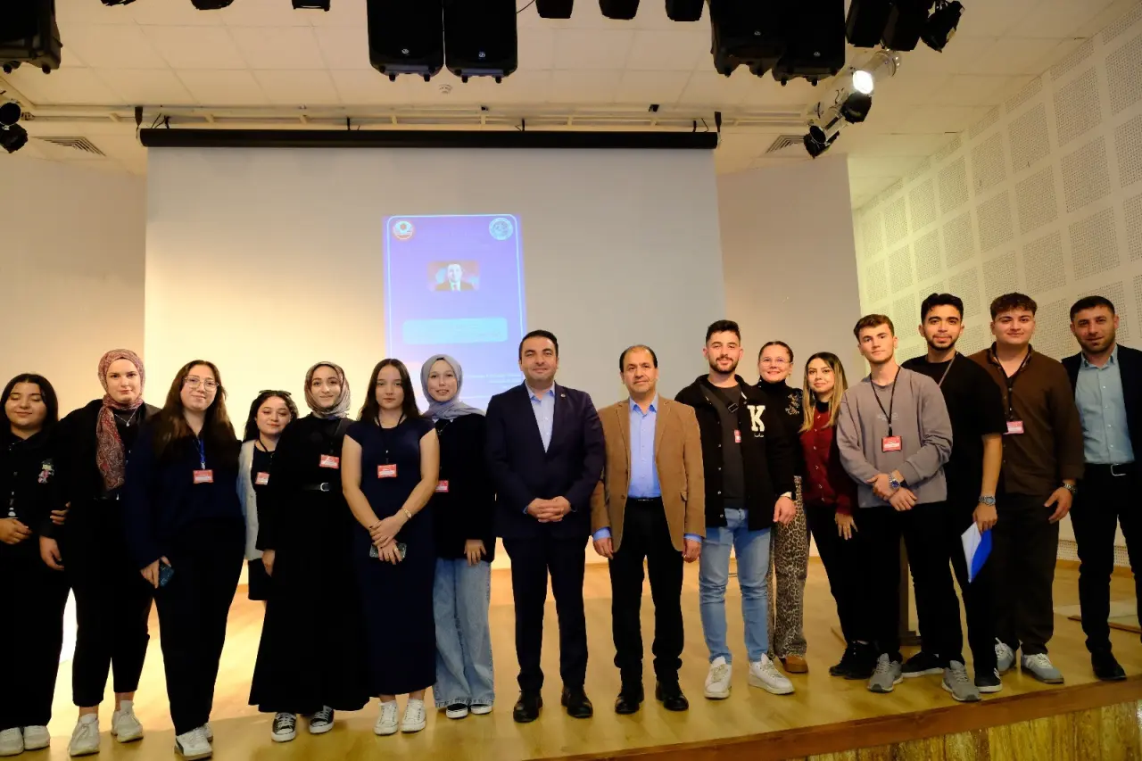 Şiran'da gençler sordu, Başkan Kara cevapladı 5