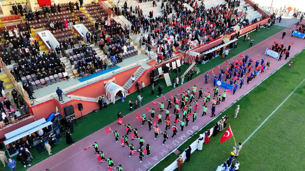 Cumhuriyet’in 102. Yılı Gümüşhane’de coşkuyla kutlandı 25