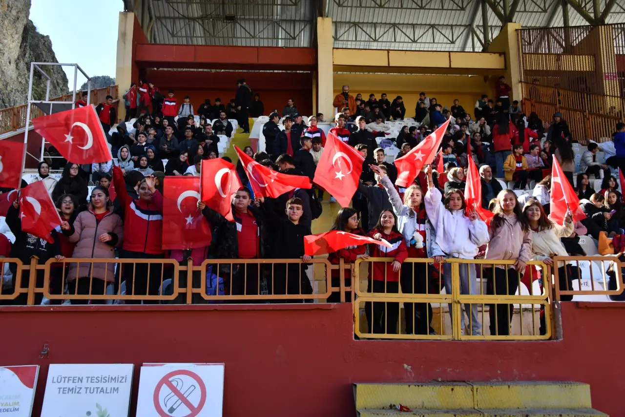 Cumhuriyet’in 102. Yılı Gümüşhane’de coşkuyla kutlandı 3