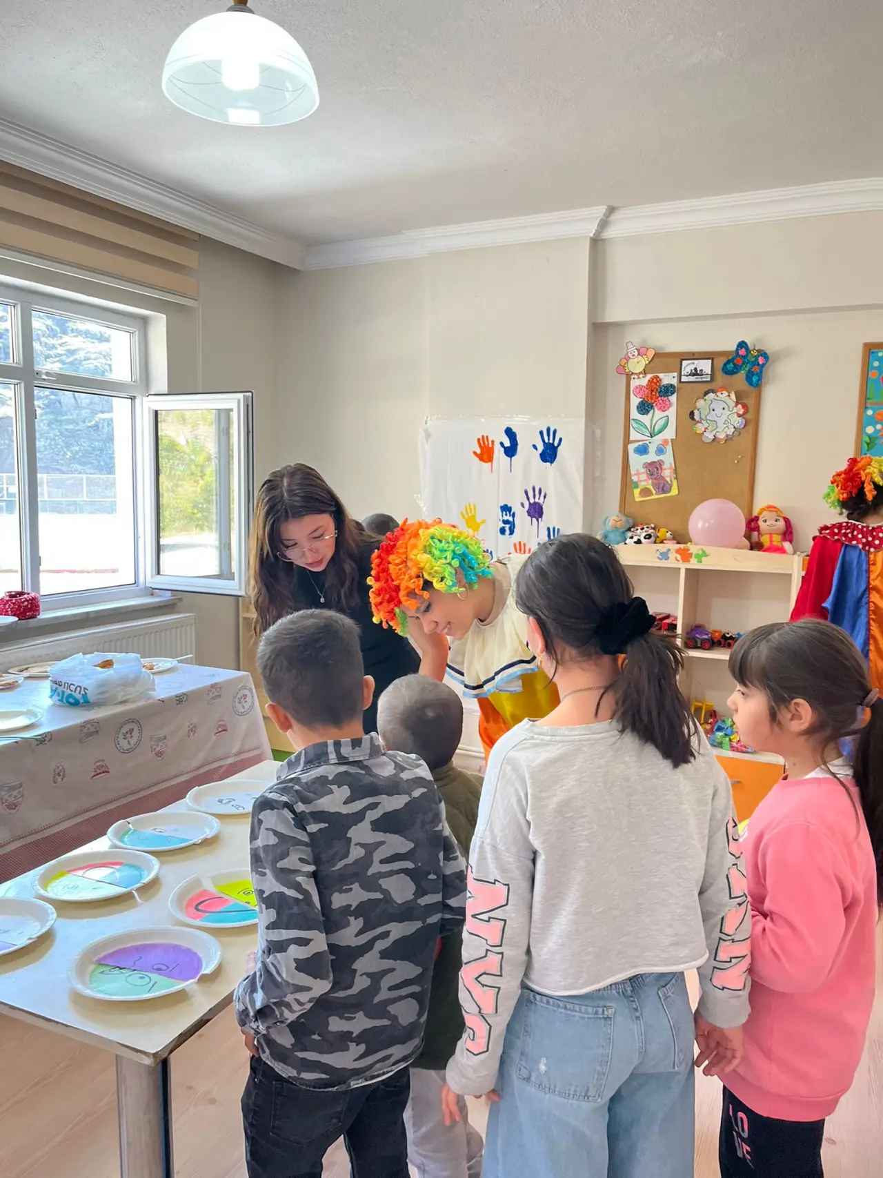 Üniversite öğrencilerinden özel çocuklara anlamlı etkinlik 5