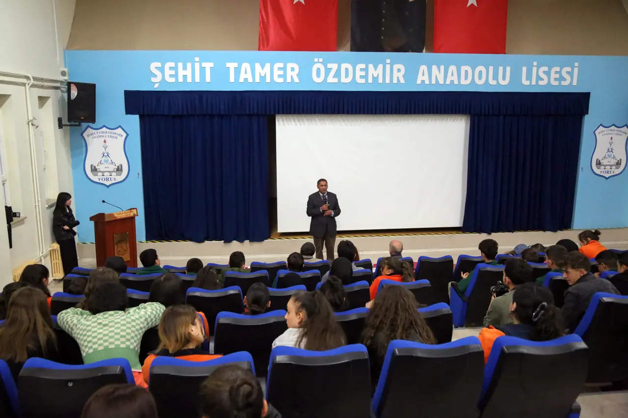Süleymaniye Sanat Günlerinde gençler sanatla buluştu 7