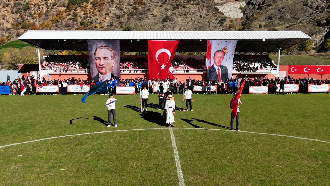 Cumhuriyet’in 102. Yılı Gümüşhane’de coşkuyla kutlandı 20