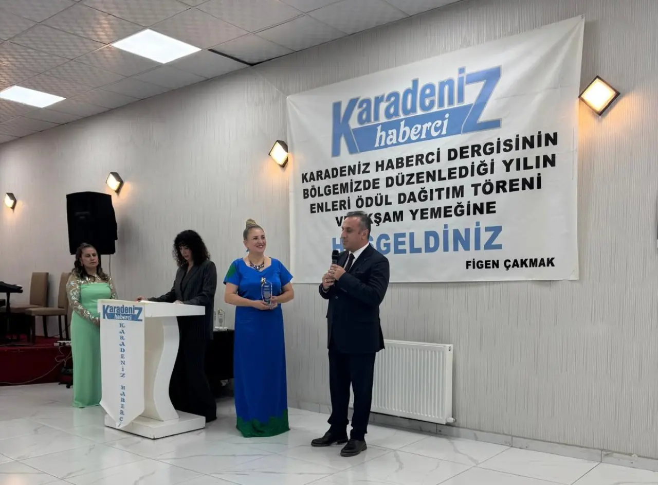 Gümüşhane Üniversitesi, Yılın En İyi Çıkış Yapan Üniversitesi Ödülünü Kazandı! 1