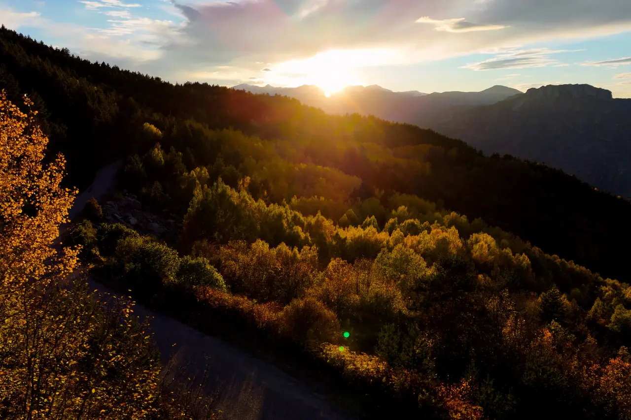 Gümüşhane'nin Alpleri aratmayan sonbahar güzelliği 21
