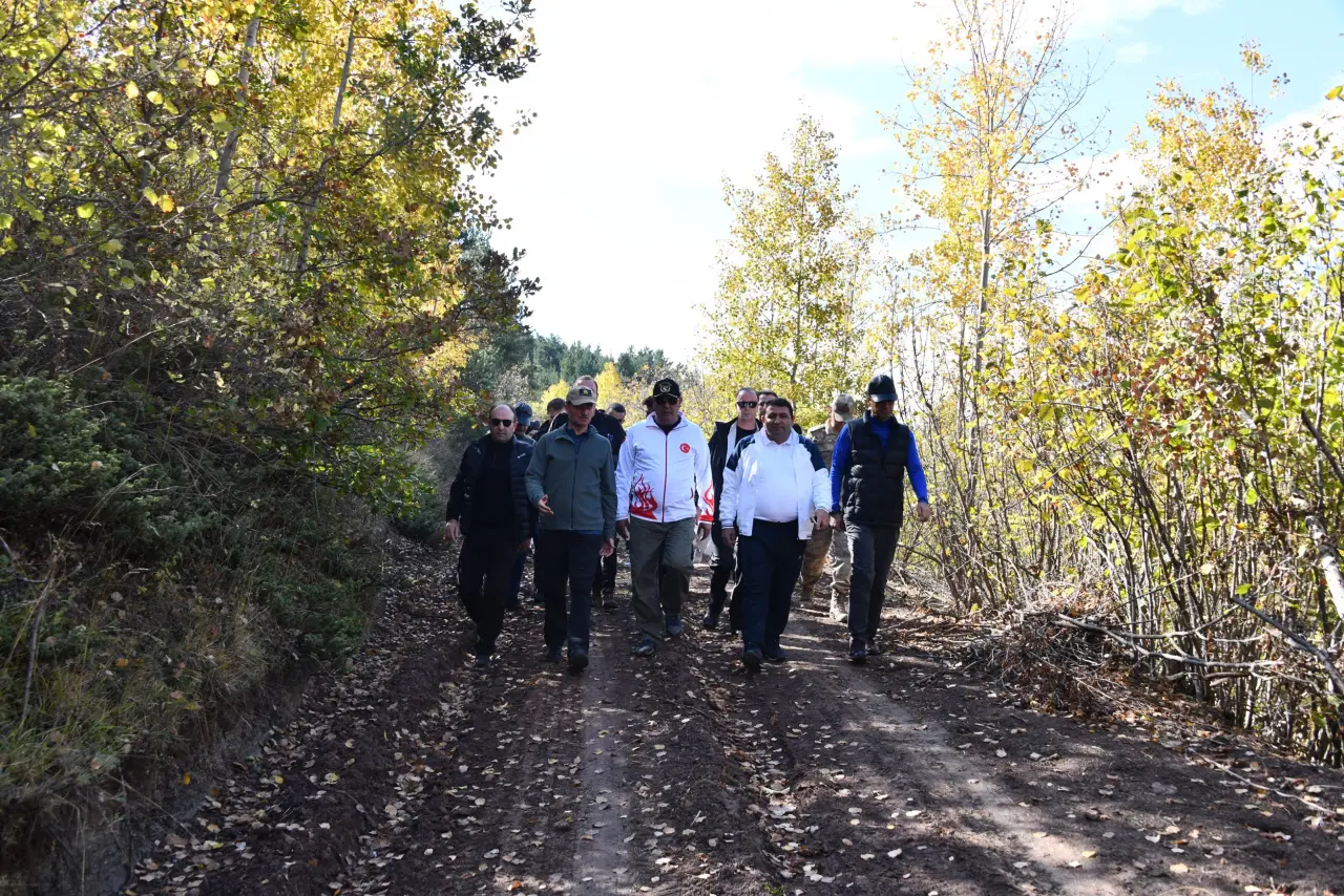 Gümüşhane’nin eşsiz sonbahar manzarasında gençlik buluşması 9