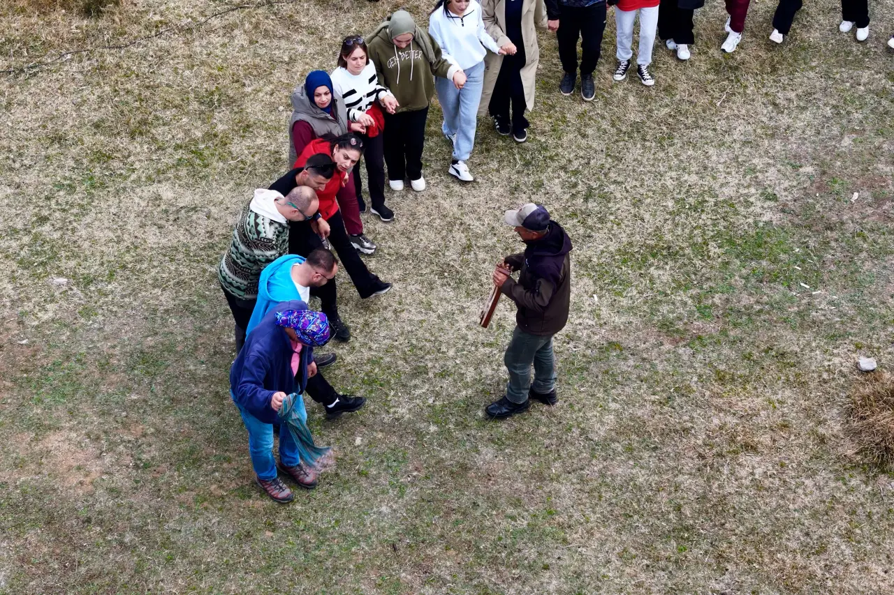 Gümüşhane’nin eşsiz sonbahar manzarasında gençlik buluşması 37
