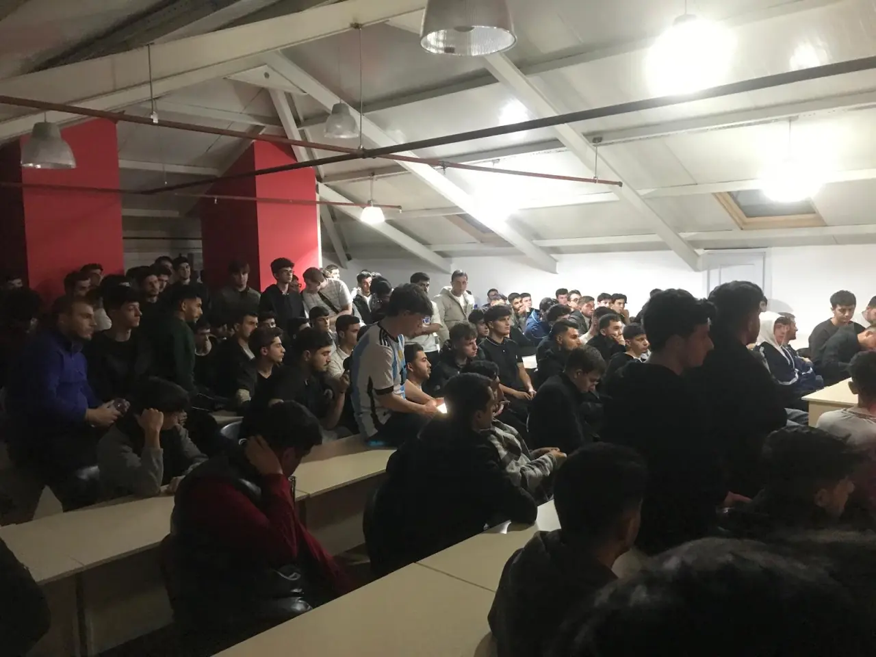 Üniversiteli gençlere farkındalık eğitimi 4