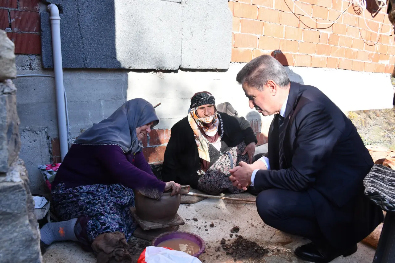 Vali Baruş'tan asırlık mirasa tam destek 5