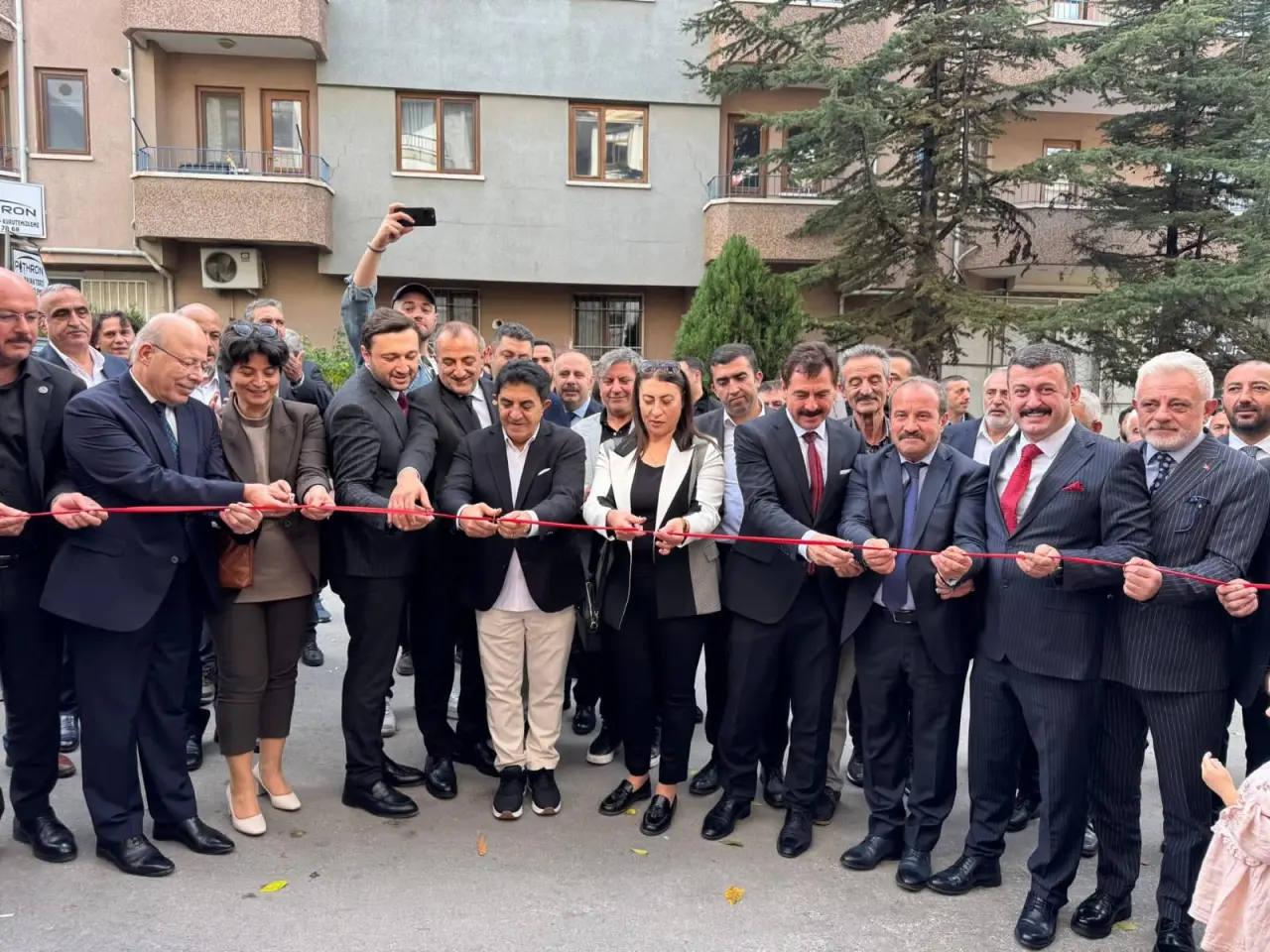 Gümüşhane Vakfı kapılarını açtı 15