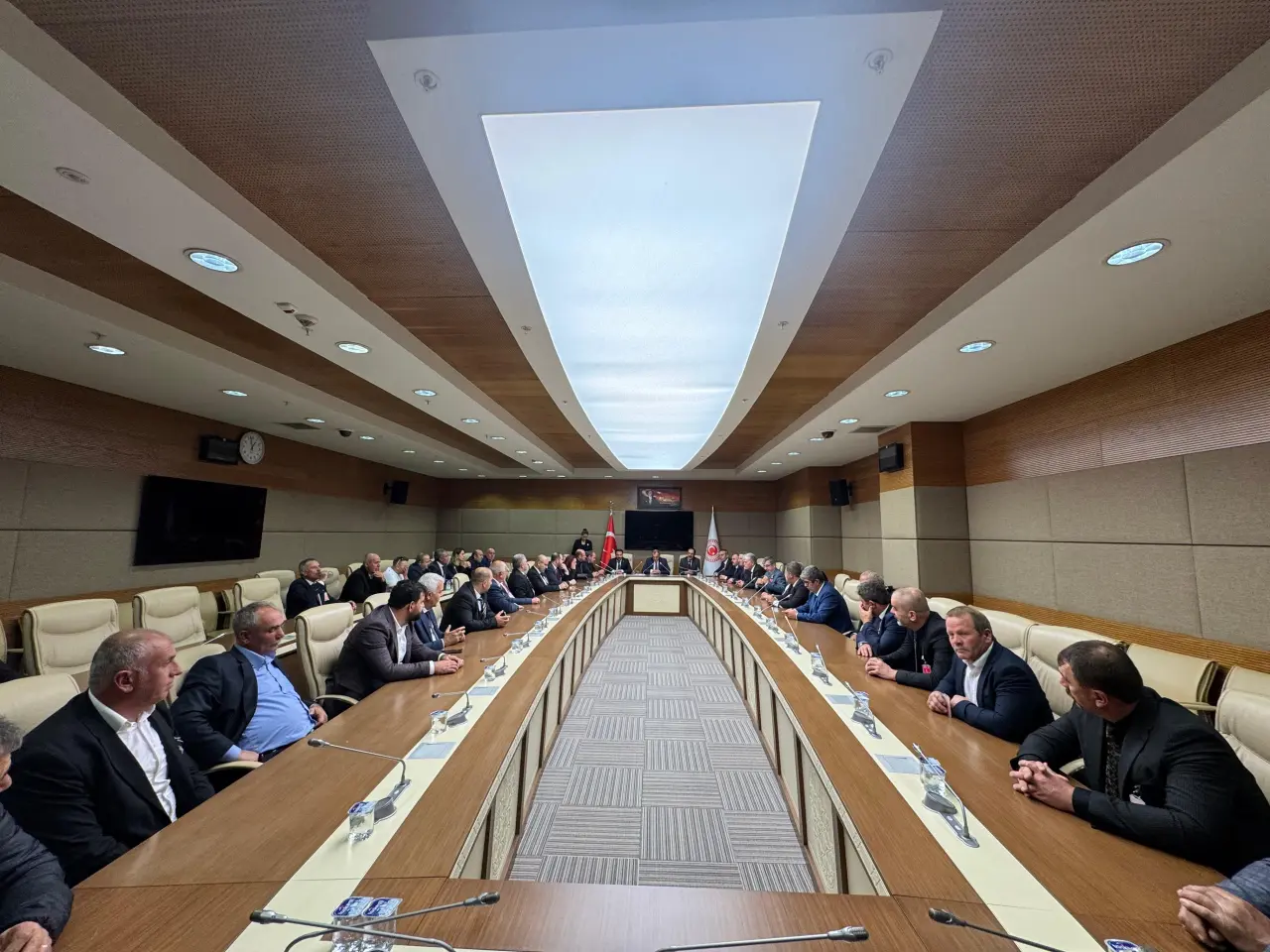 MHP Gümüşhane Teşkilatı TBMM grup toplantısında gövde gösterisi yaptı 3