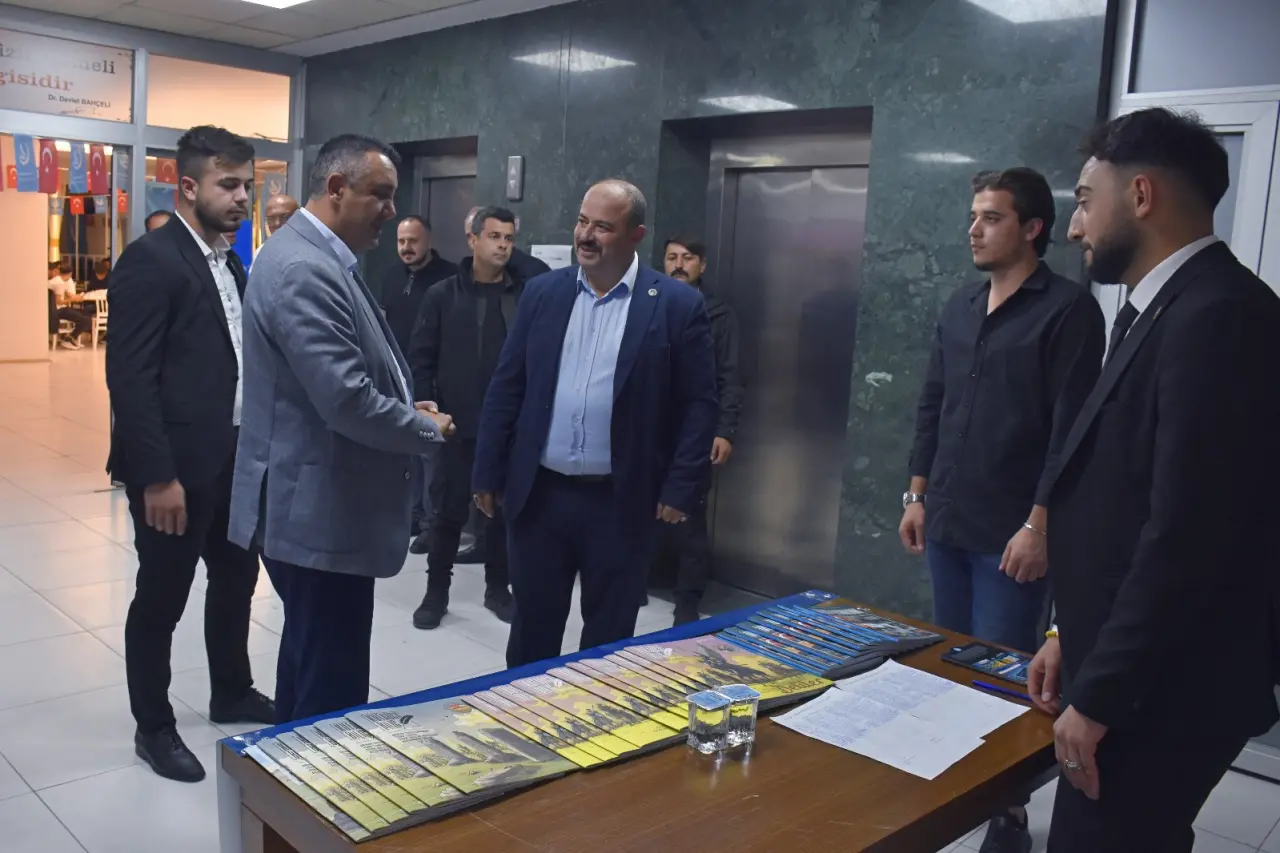 Ülkü Ocaklarından üniversite öğrencilerine coşkulu karşılama 5