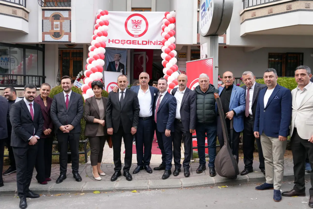 Gümüşhane Vakfı kapılarını açtı 3