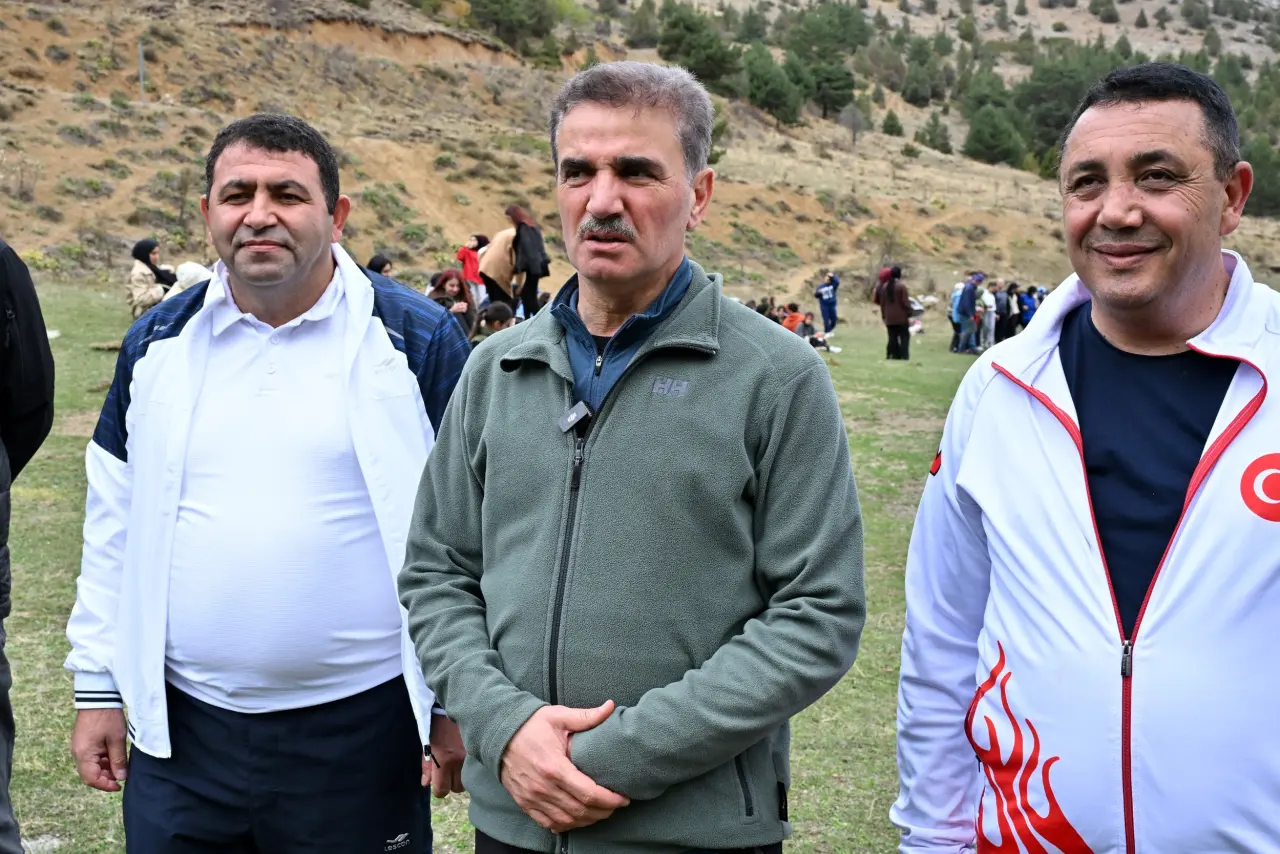 Gümüşhane’nin eşsiz sonbahar manzarasında gençlik buluşması 30