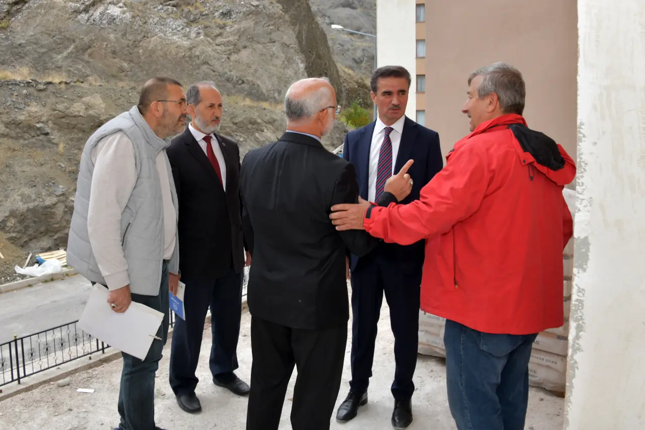 Vali Baruş’tan Gümüşhanelilere Çağrı: “Bu hayırda yarışalım” 11