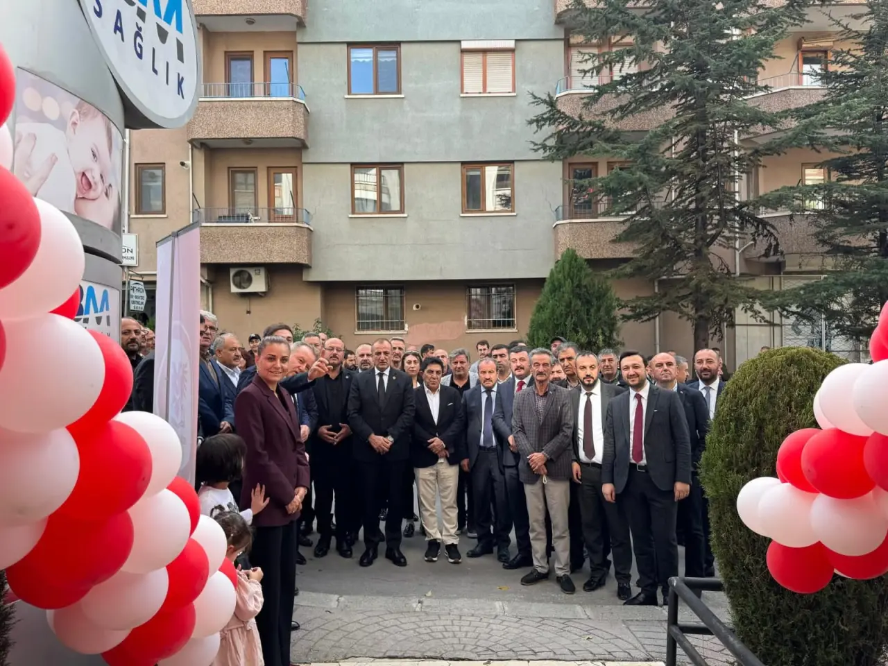 Gümüşhane Vakfı kapılarını açtı 16