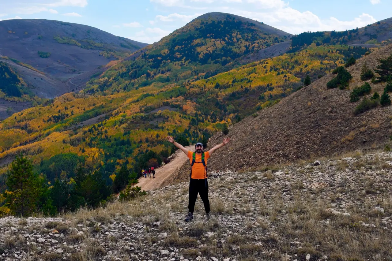"Sonbaharın Başkenti" Gümüşhane renk cümbüşüne döndü 38