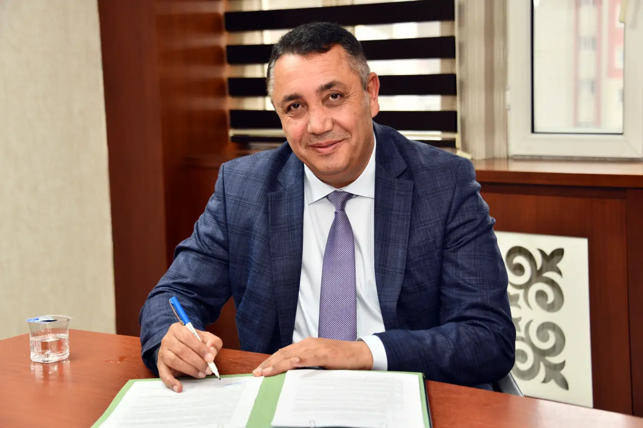 Gümüşhane'ye 500 Kişilik Çağrı Merkezi için imzalar atıldı 6