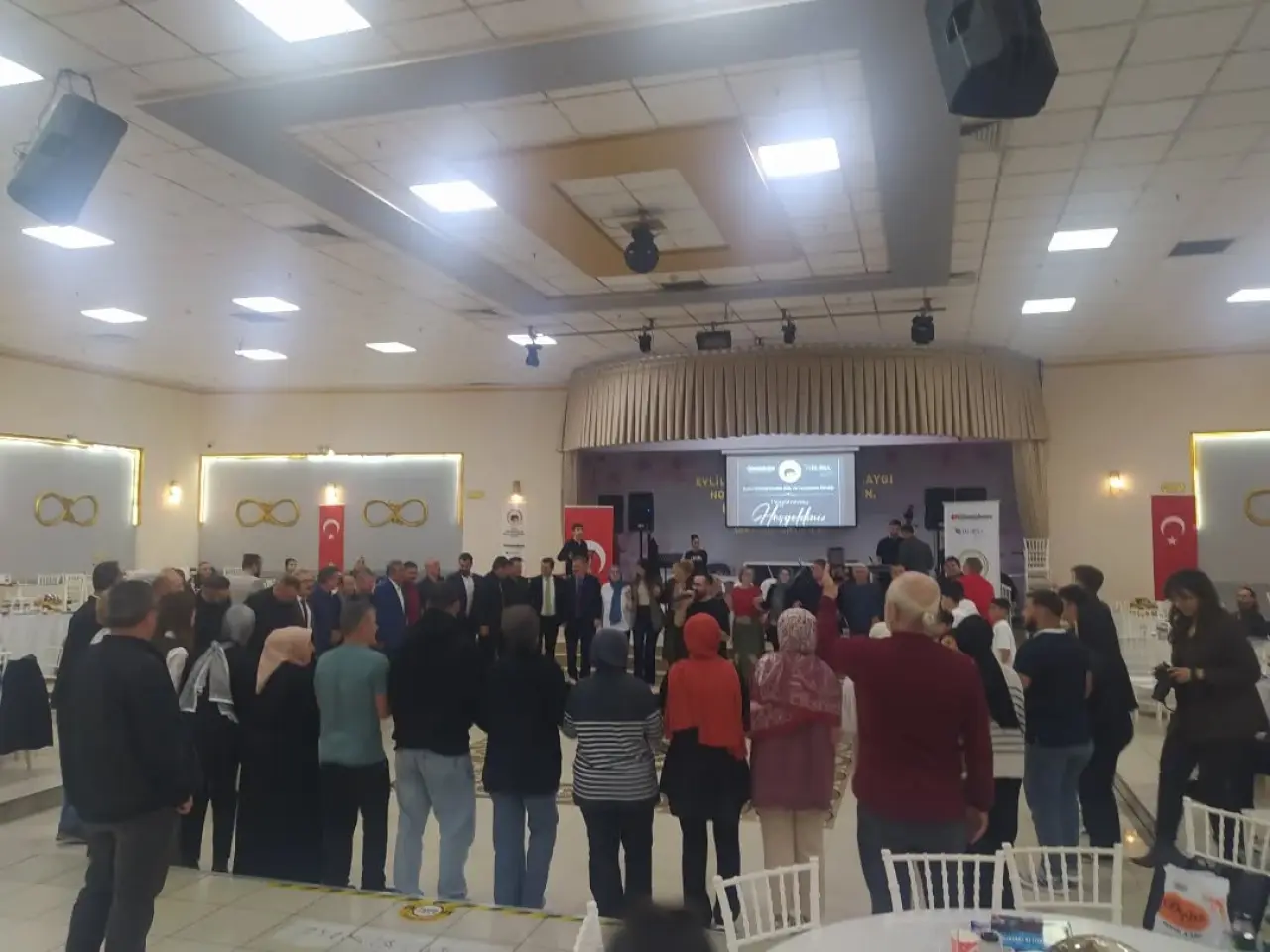 Bursa’da Gümüşhane Çıkarması: Herfene Gecesi’ne 500 Kişi Katıldı 16