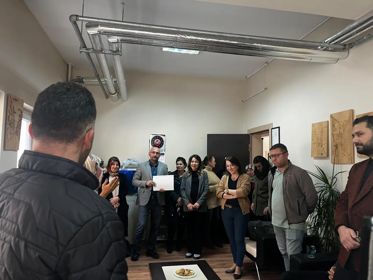 Gümüşhane Üniversitesi’nde öğrencilerden çalışanlara anlamlı sürpriz 2