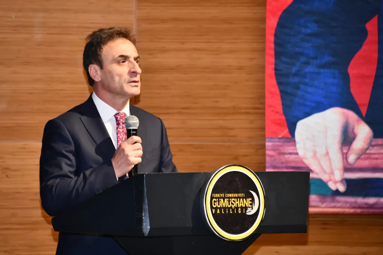 Gümüşhane'de Öğretmenler Günü kutlandı 39