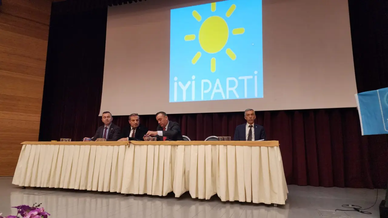 İYİ Parti Gümüşhane İl Başkanlığına Bayram Canlı seçildi 5