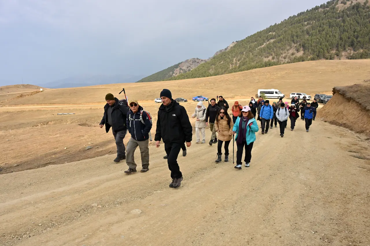 Zigana’dan Karaca’ya 300 yıllık göç yolunu arşınladılar 1