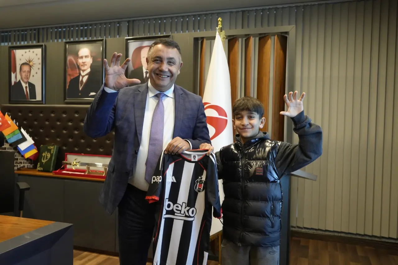 Çocukların hayali yarım kalmadı: Başkan Başer’den gönülleri fetheden hareket 2