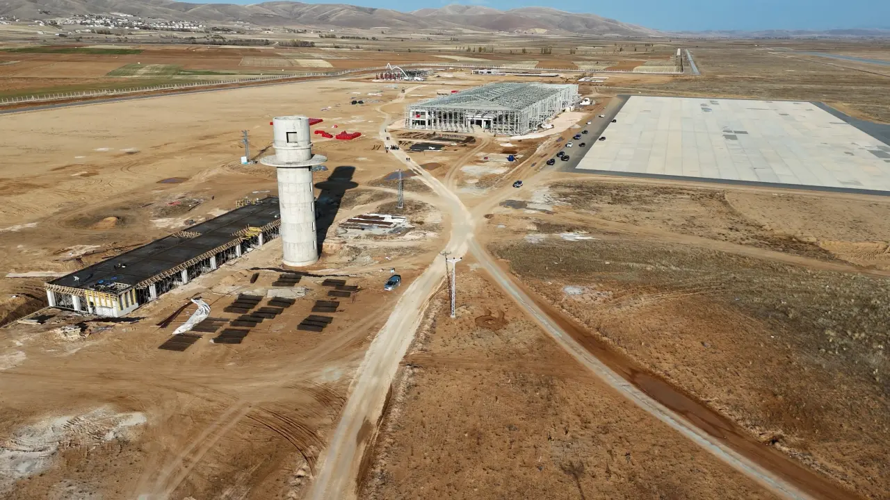 Gümüşhane'nin dünyaya açılan kapısı hızla yükseliyor 21