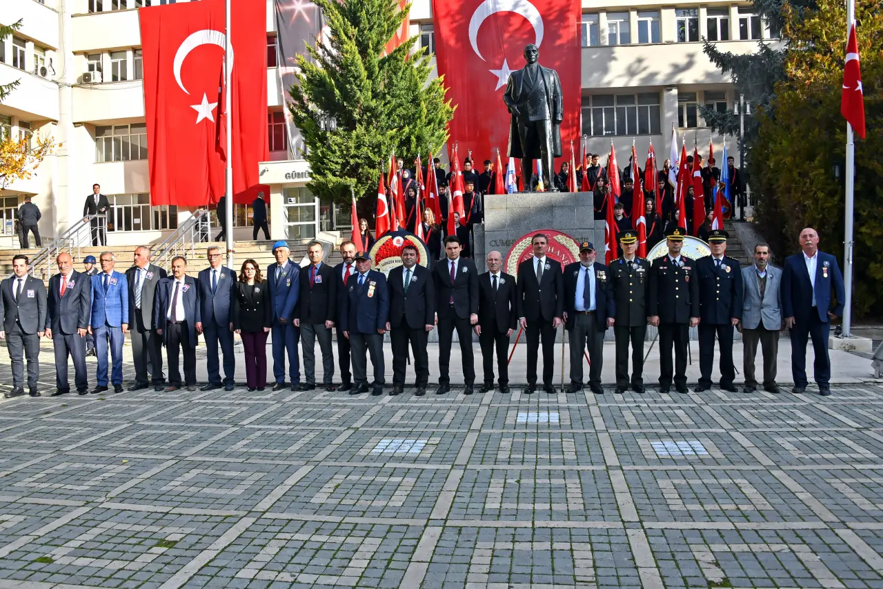 Büyük Önder Atatürk vefatının 87.yılında Gümüşhane'de anıldı 4