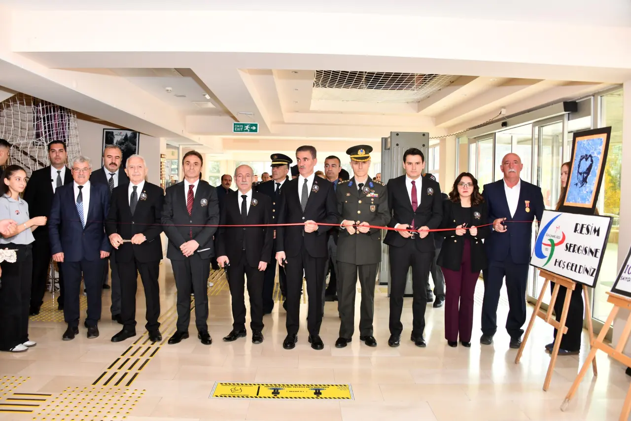 Büyük Önder Atatürk vefatının 87.yılında Gümüşhane'de anıldı 14