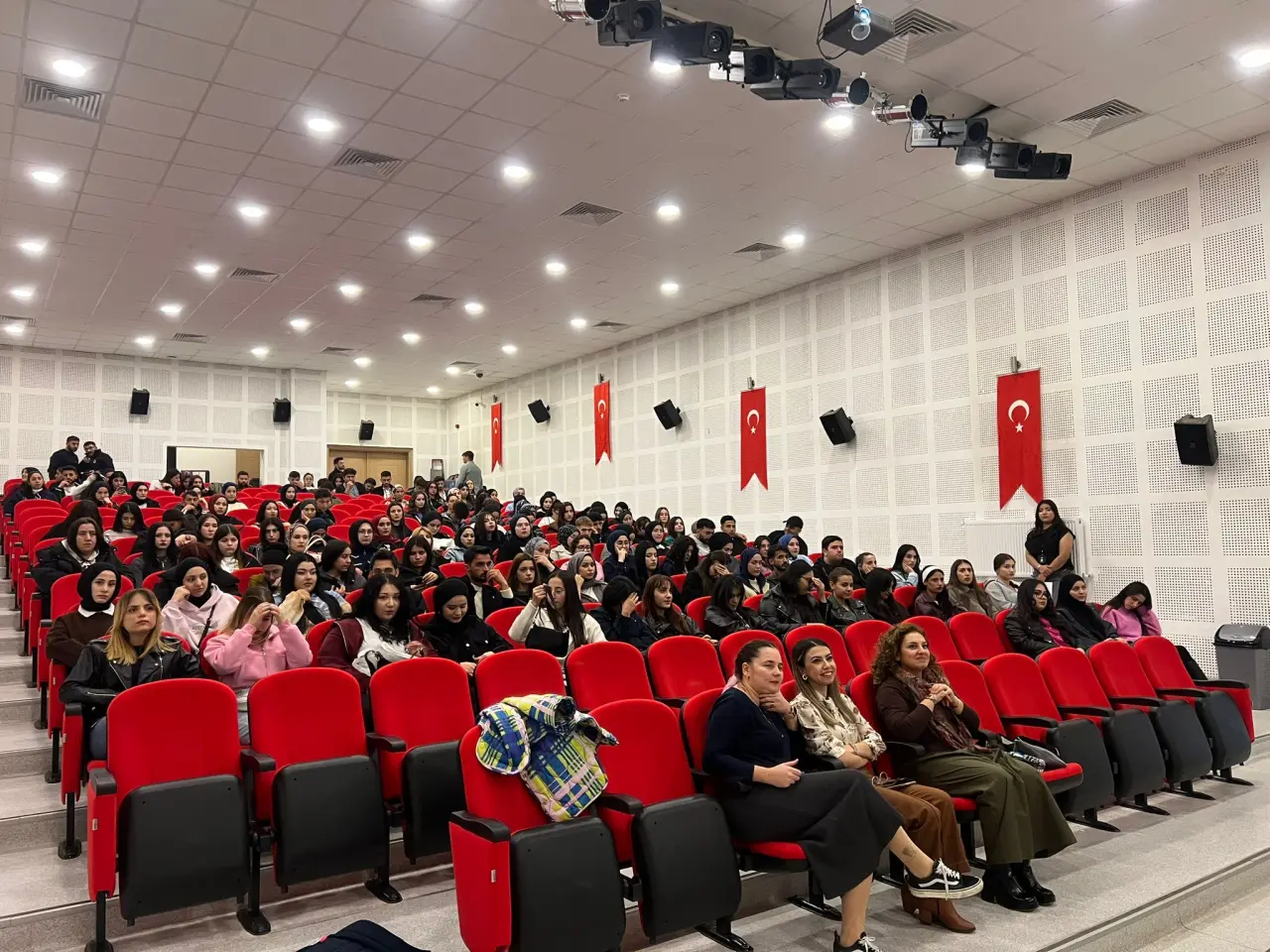 Şiran’da “Hayat Toprakta Filizlenir” söyleşisi 7