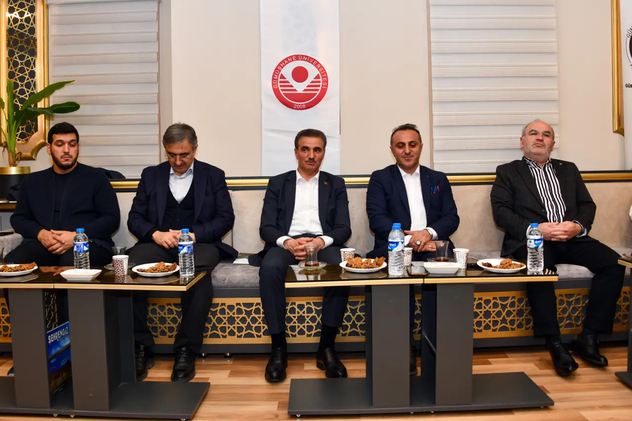 Vali Baruş, Türk İdare sisteminin bin yıllık serüvenini anlattı 5