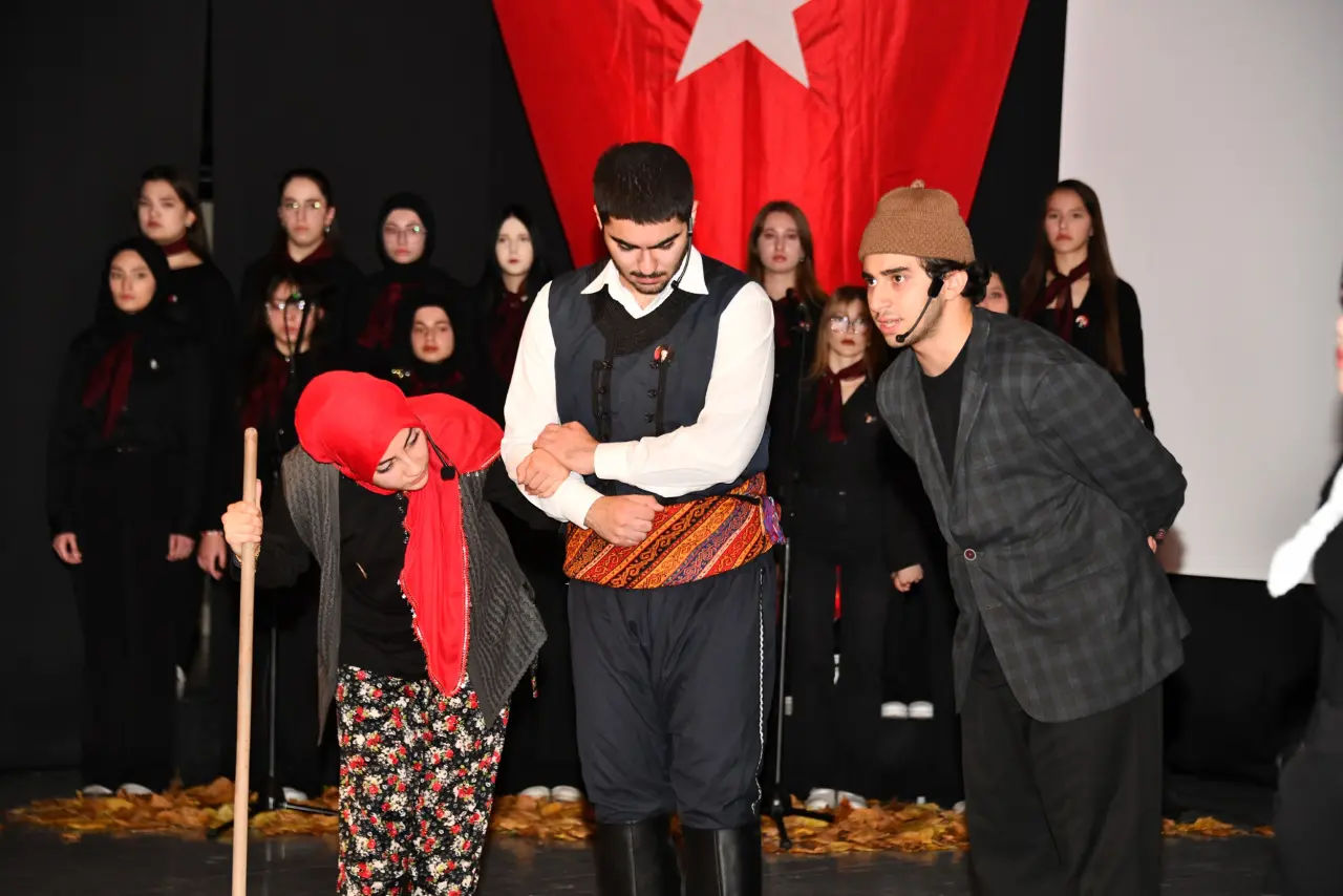 Büyük Önder Atatürk vefatının 87.yılında Gümüşhane'de anıldı 33