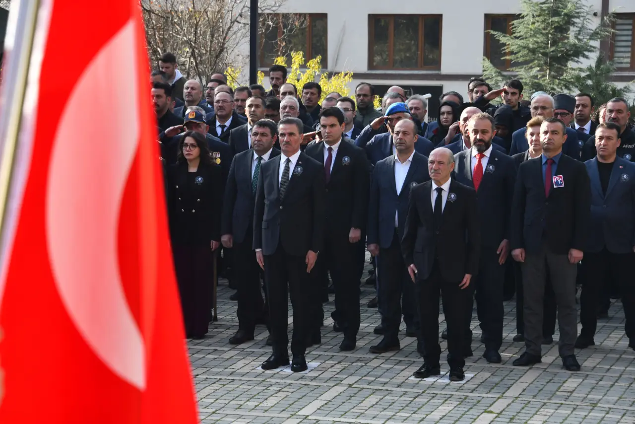 Büyük Önder Atatürk vefatının 87.yılında Gümüşhane'de anıldı 12